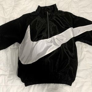 Nike Swoosh black and white zip up wind breaker, worn just twice